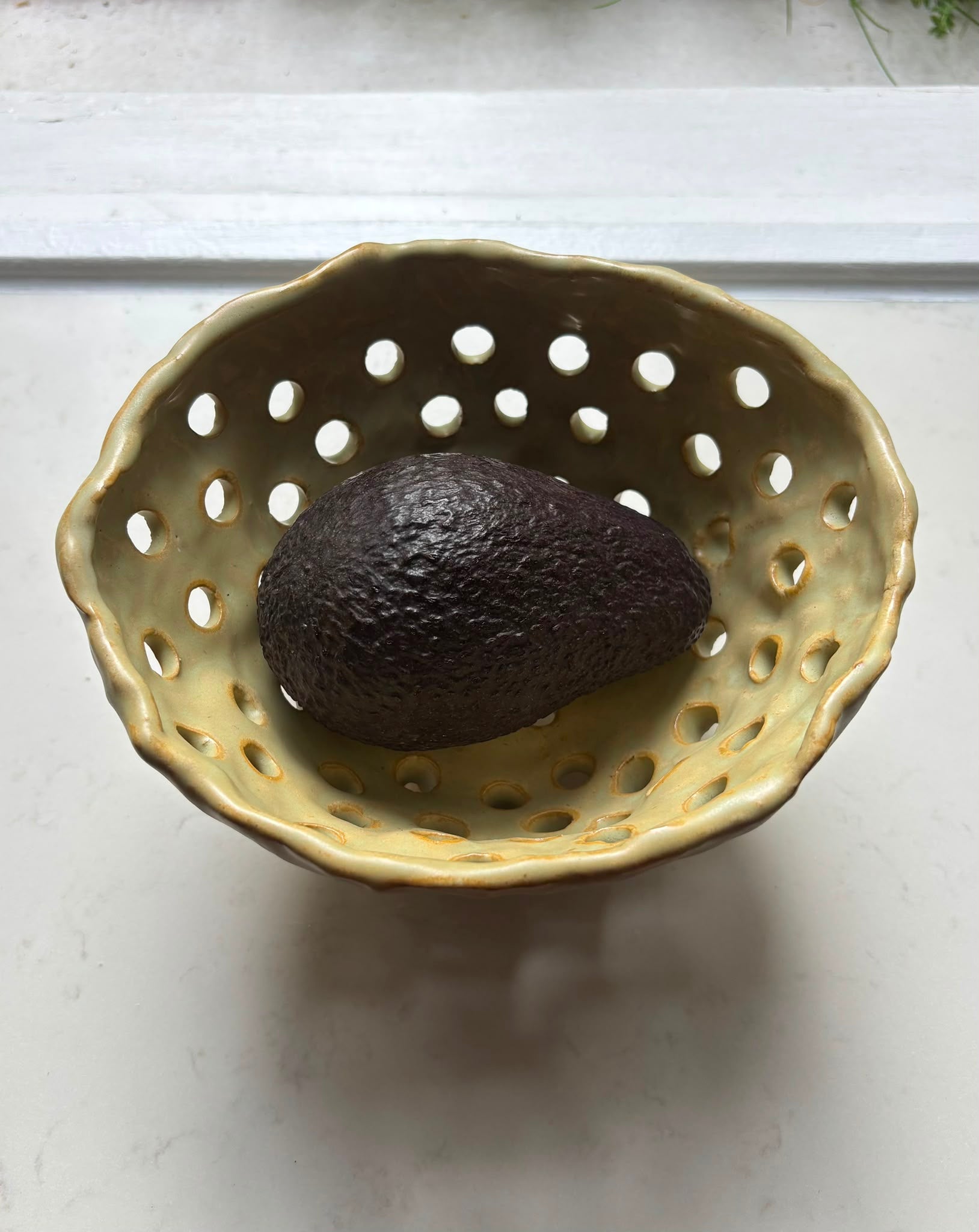 A. Mills Clay Colanders